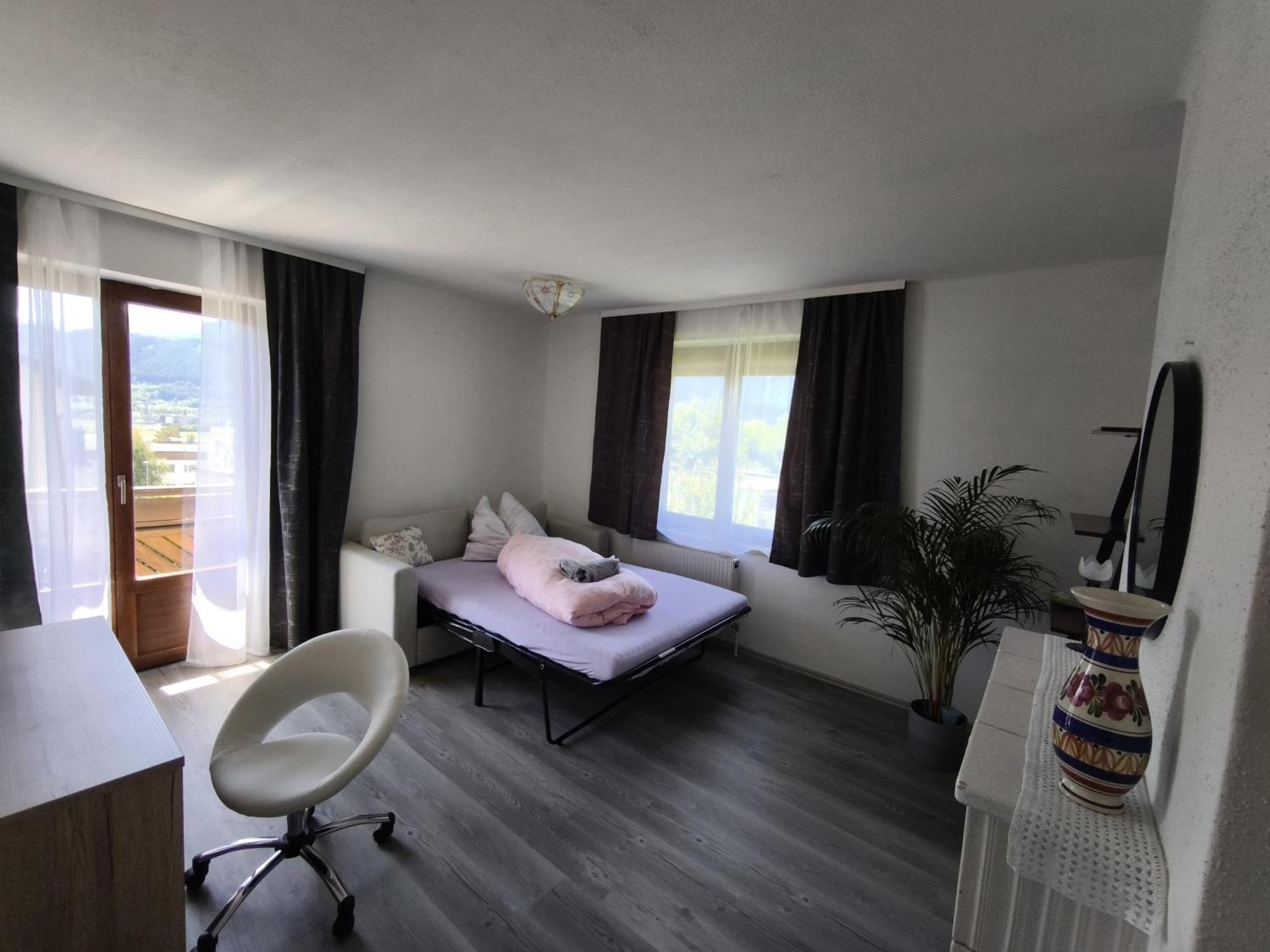 Homestay Spacious In Modern Flat *